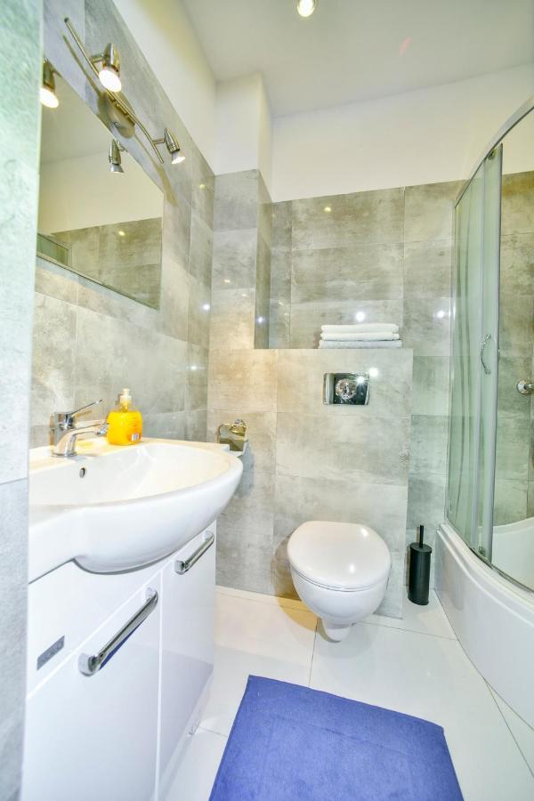 Apartament U Ewy W Kolobrzegu Podczele - 2 Sypialnie 50M2, Wifi I Darmowy Parking! Exterior foto