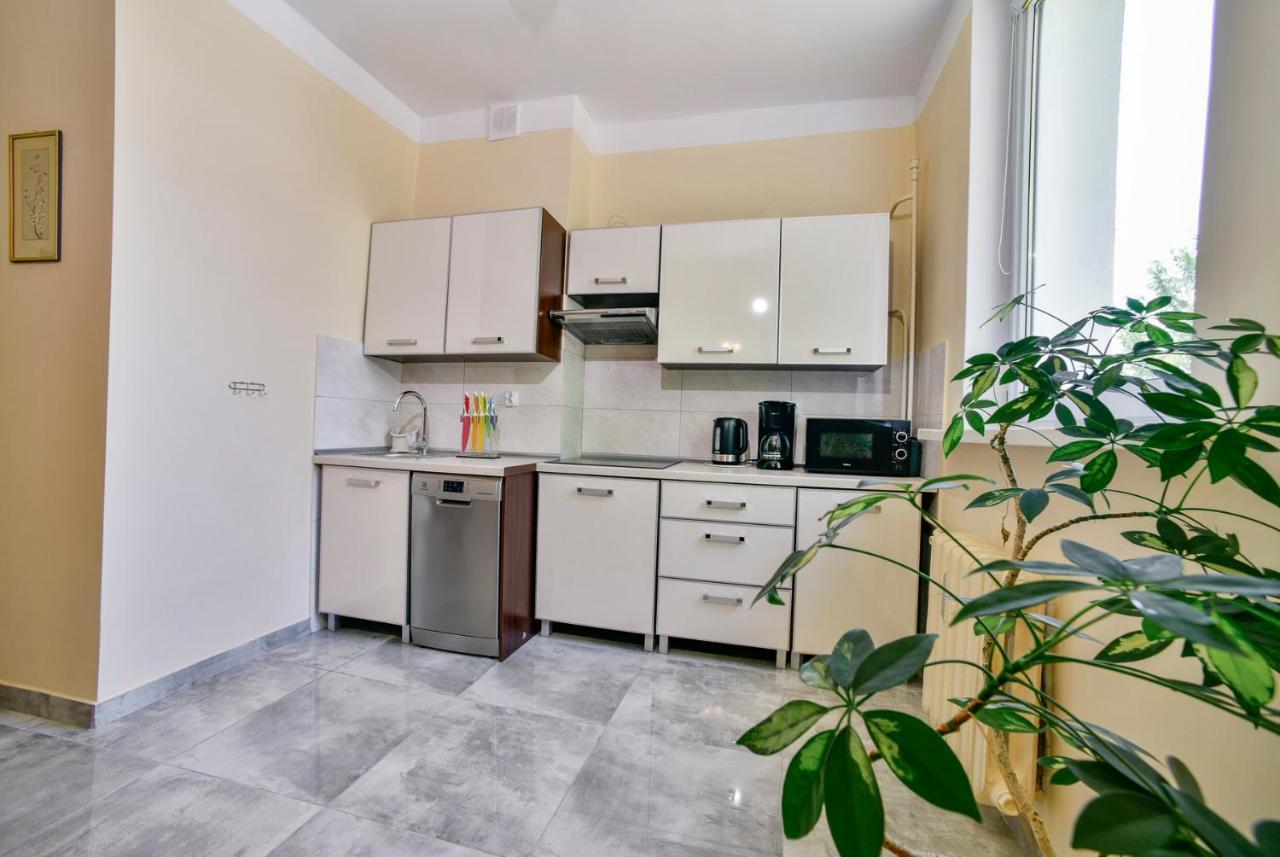 Apartament U Ewy W Kolobrzegu Podczele - 2 Sypialnie 50M2, Wifi I Darmowy Parking! Exterior foto