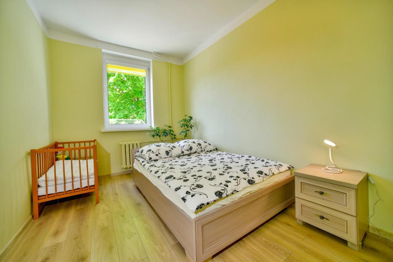 Apartament U Ewy W Kolobrzegu Podczele - 2 Sypialnie 50M2, Wifi I Darmowy Parking! Exterior foto