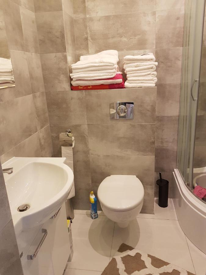Apartament U Ewy W Kolobrzegu Podczele - 2 Sypialnie 50M2, Wifi I Darmowy Parking! Exterior foto